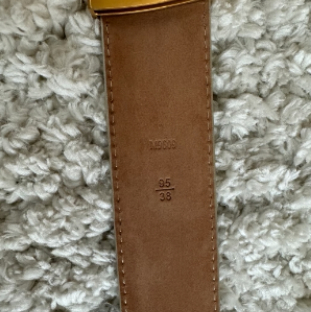 louis vuitton belt - Picture 2 of 2